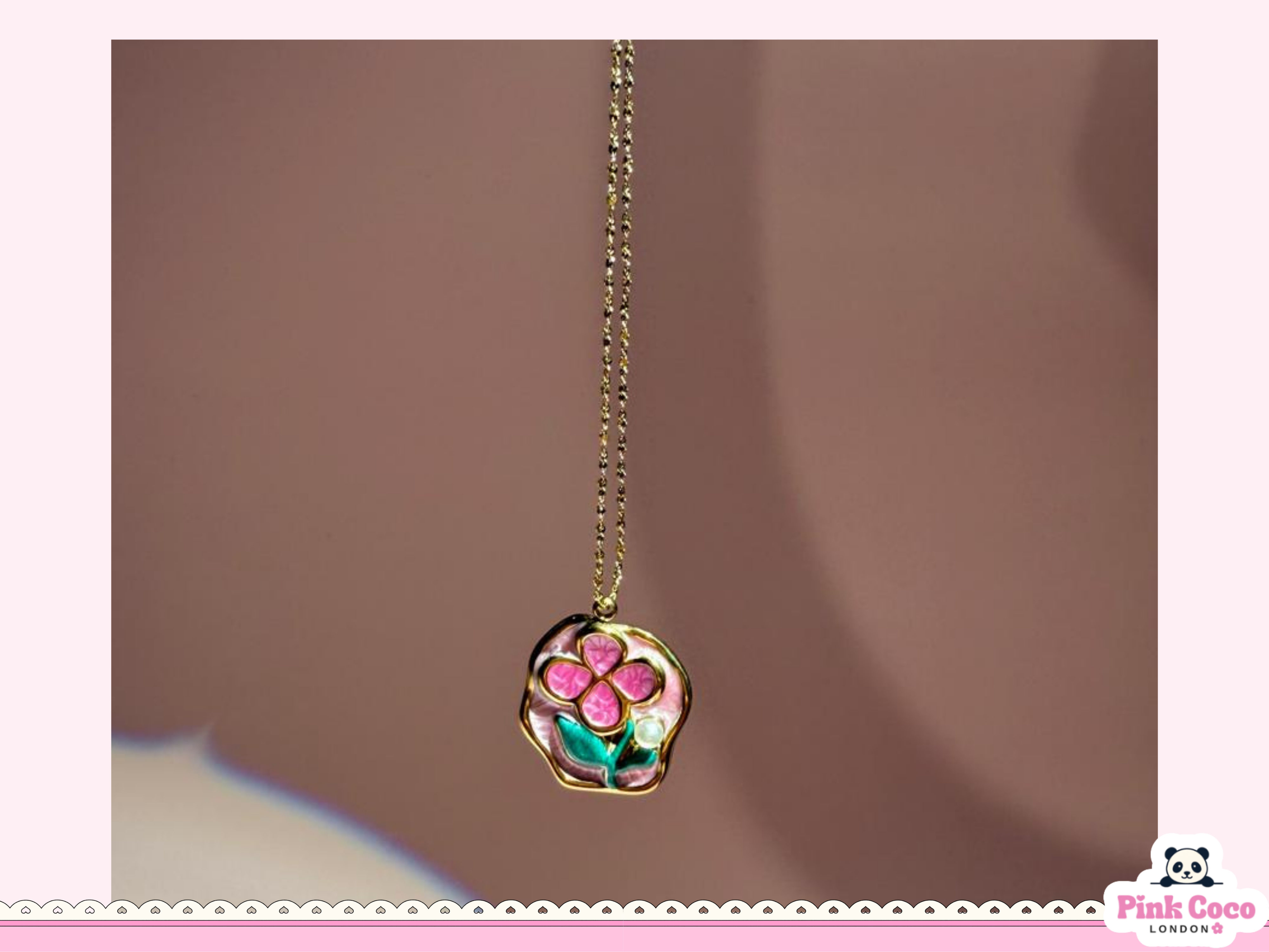 Soft Petal Necklace